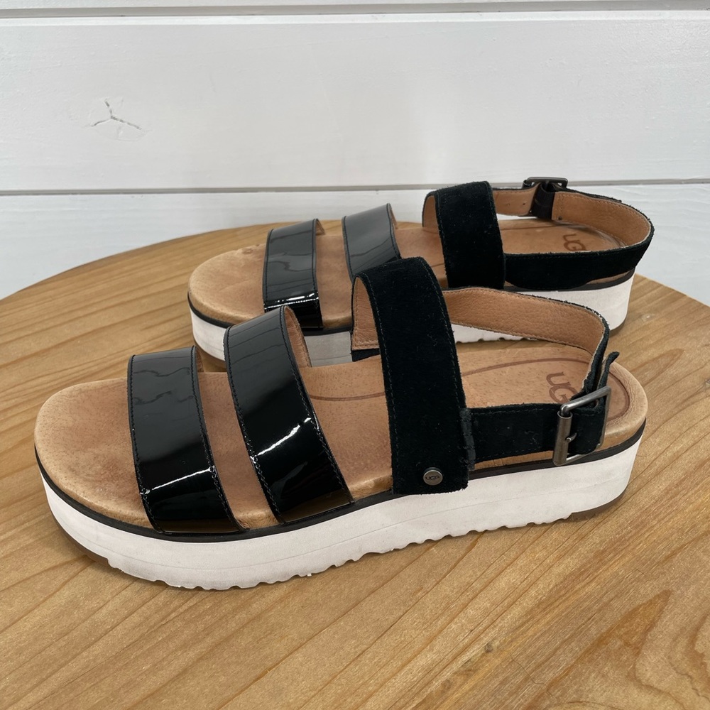 UGG Black and White Women's Sandals - Picture 4 of 12